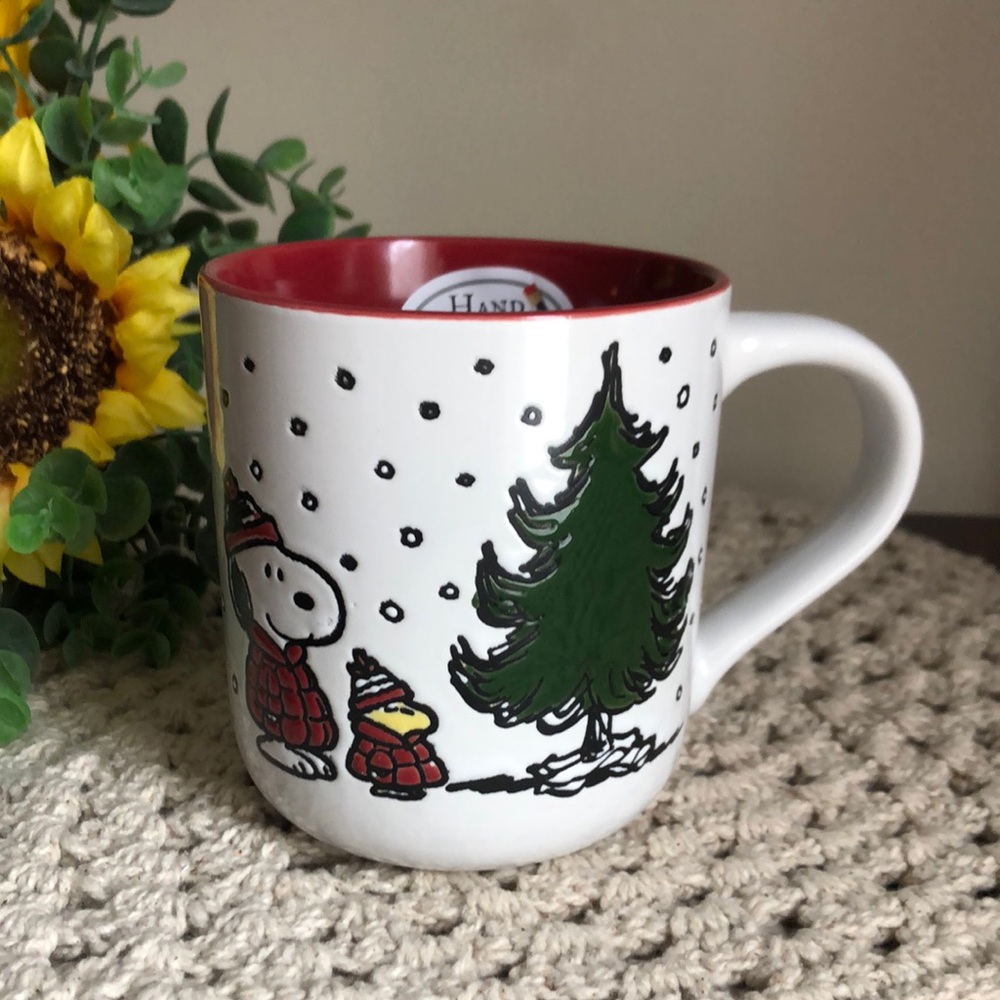 Festive Peanuts Puffer Jacket Snoopy Christmas Mug NEW